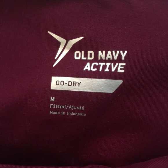 Old Navy Active High-Waisted Mesh Crop Legging - Picture 4 of 4